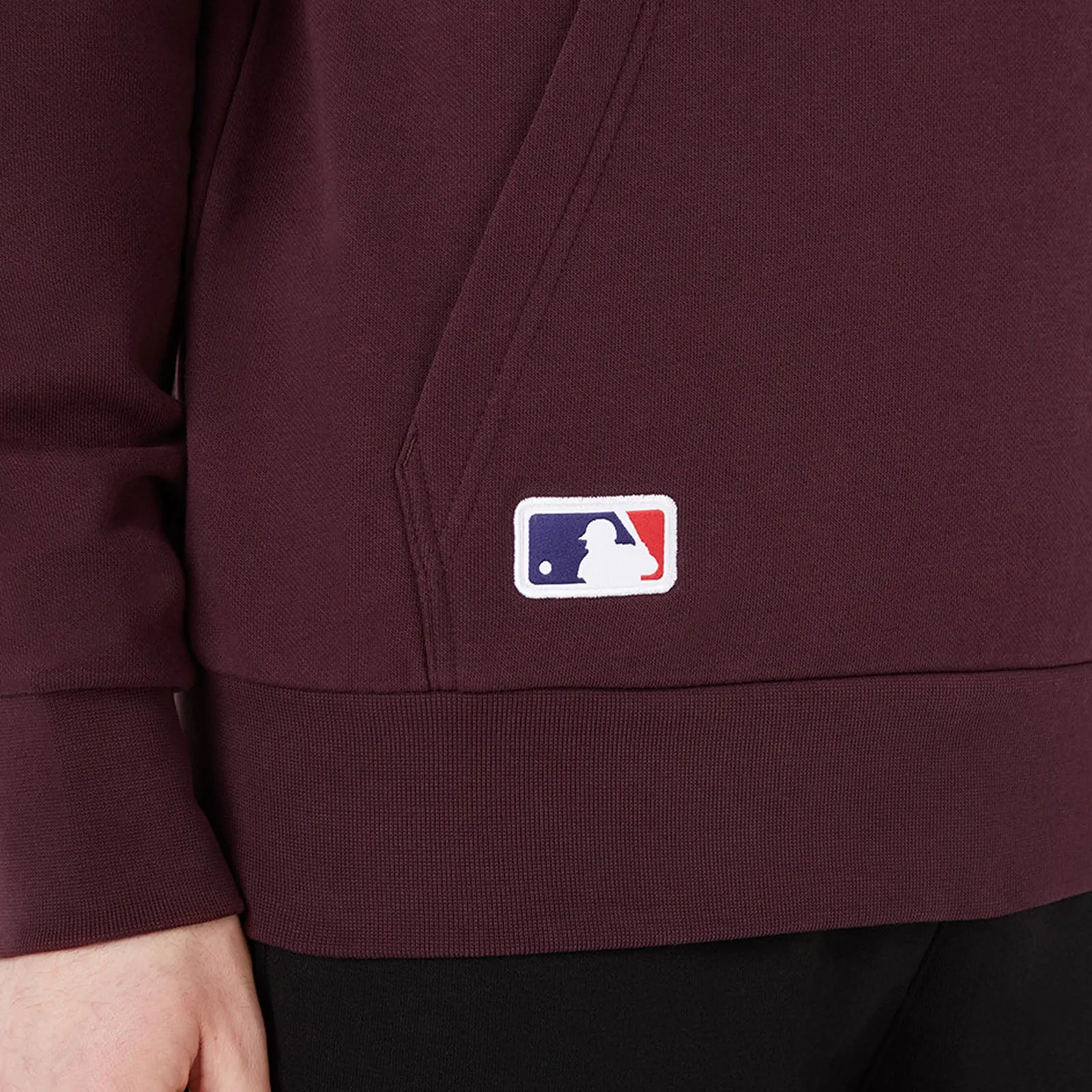 New Era Mens New York Yankees MLB Team Logo Hoodie - Maroon