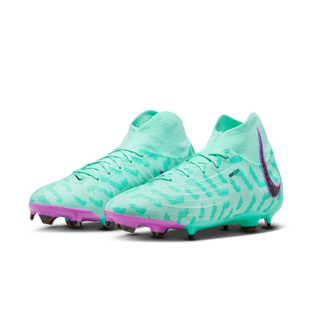 Nike Phantom Luna FG Soccer Cleats | Peak Ready Pack