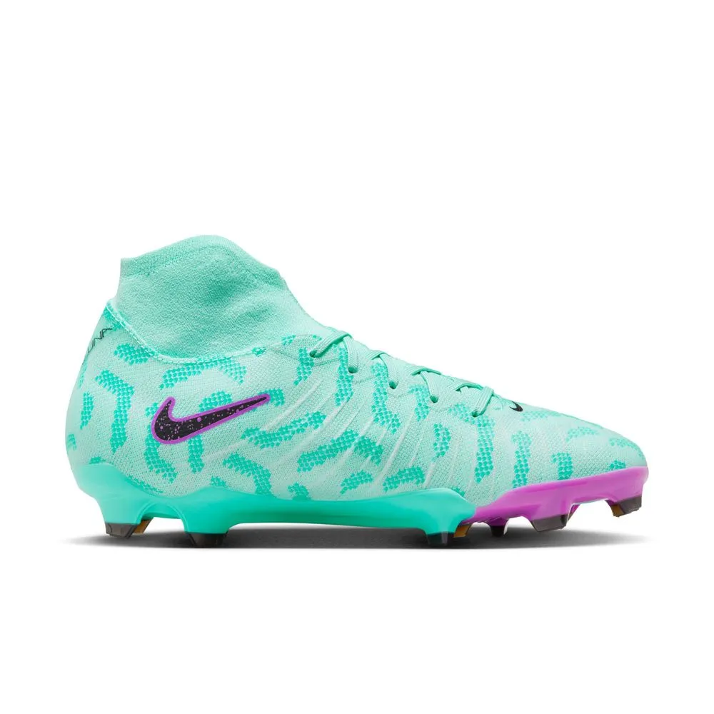 Nike Phantom Luna FG Soccer Cleats | Peak Ready Pack