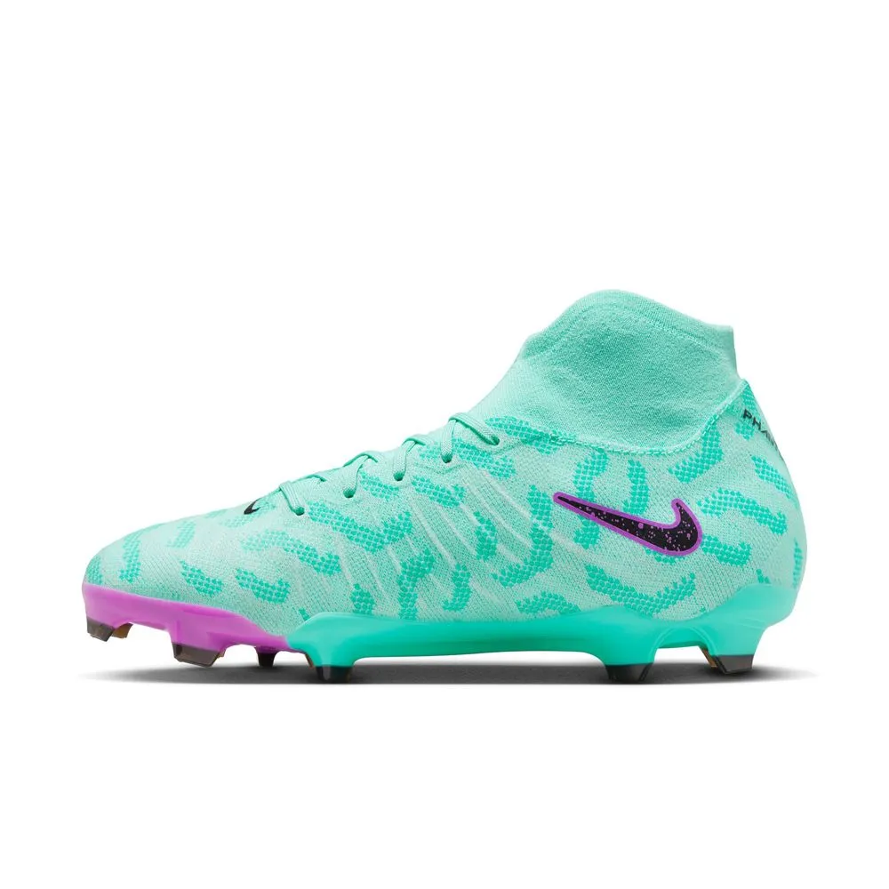 Nike Phantom Luna FG Soccer Cleats | Peak Ready Pack