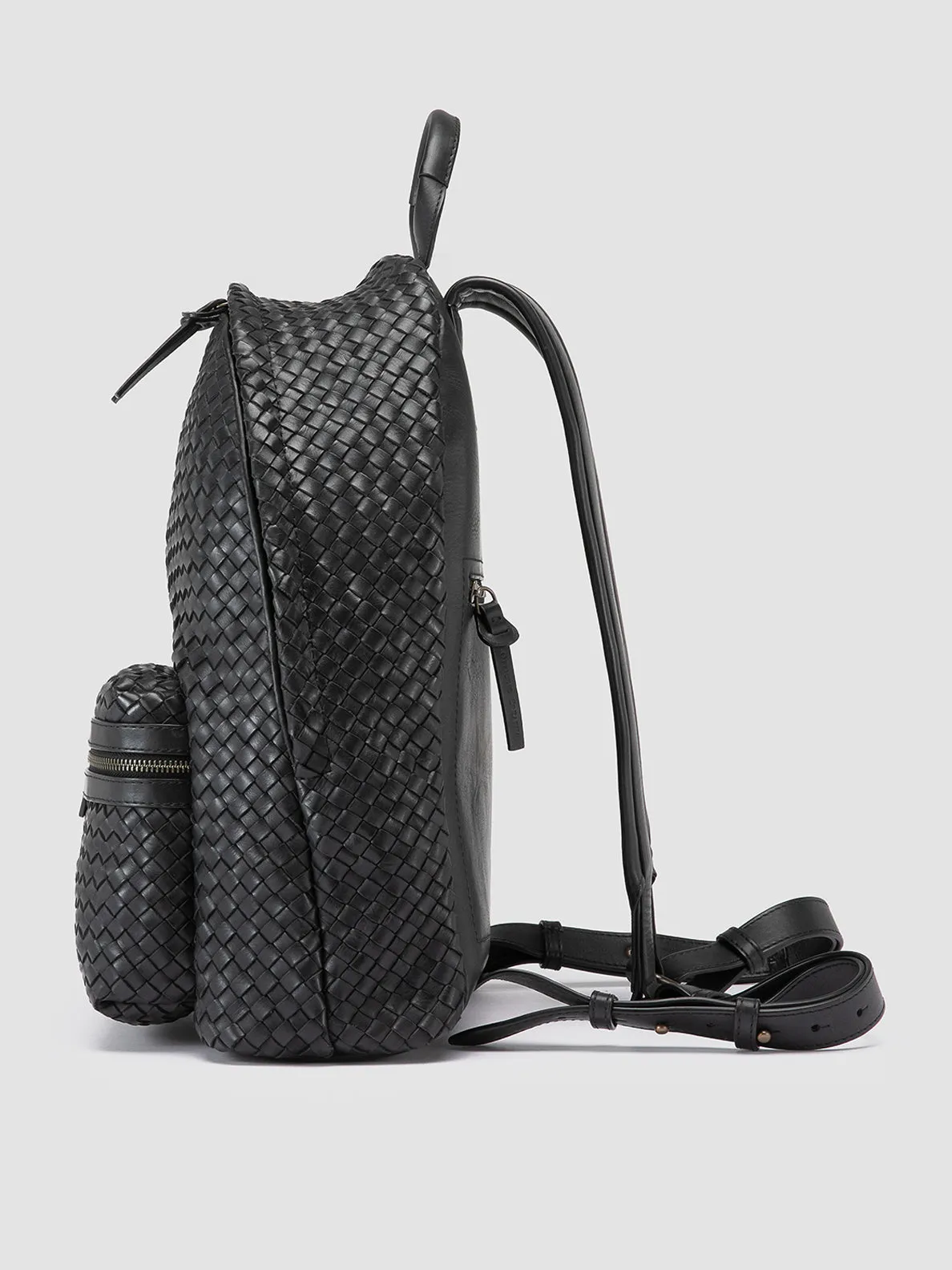 OC CLASS 069 - Black Leather Backpack