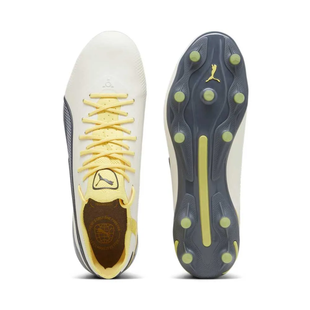 PUMA King Ultimate FG/AG Soccer Cleats | Voltage Pack