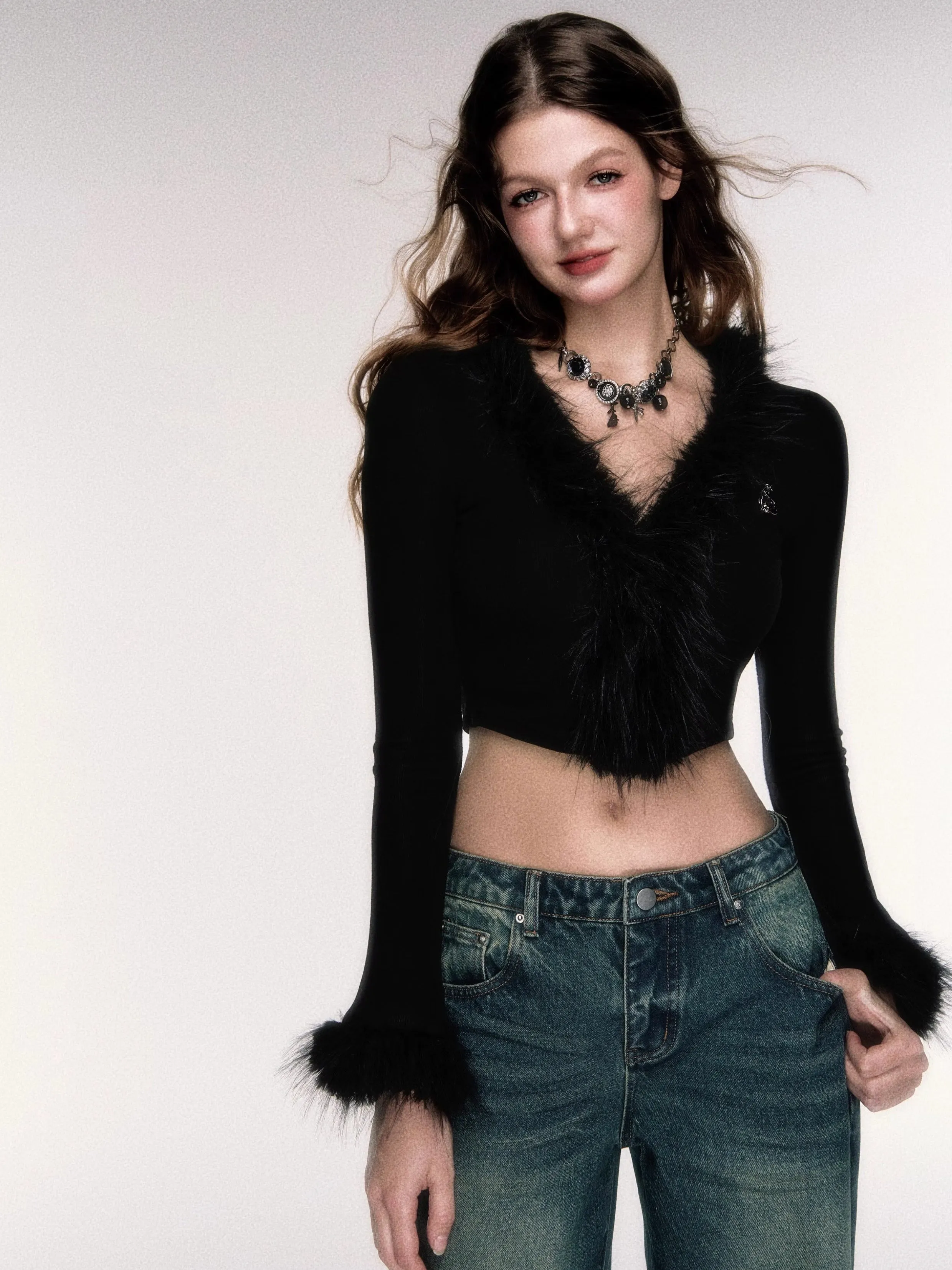 Slim V-neck Furry Knitted Cropped Cardigan